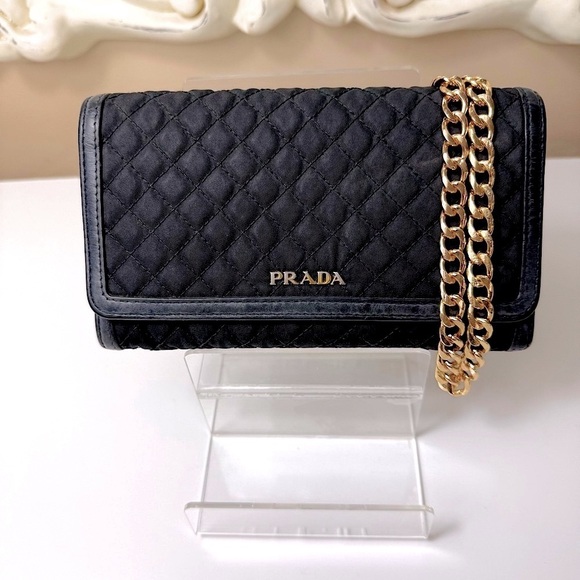 Prada Black Quilted Crossbody Bag with Gold Chain - Picture 9 of 16